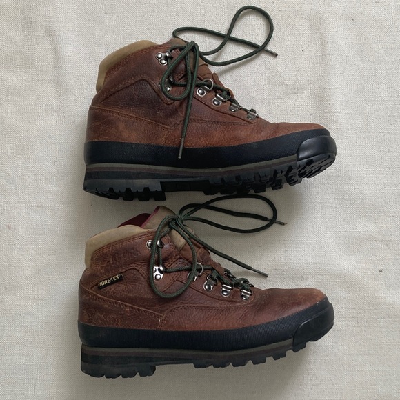 CABELA'S | Rimrock Mid Gore-tex Hiking Boot - Picture 3 of 16
